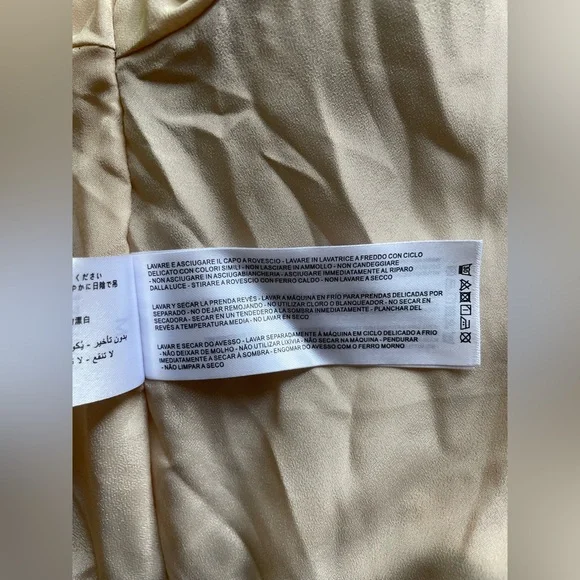 The Fifth Label Women Beige Puffer Jacket Size Medium - Picture 10 of 12